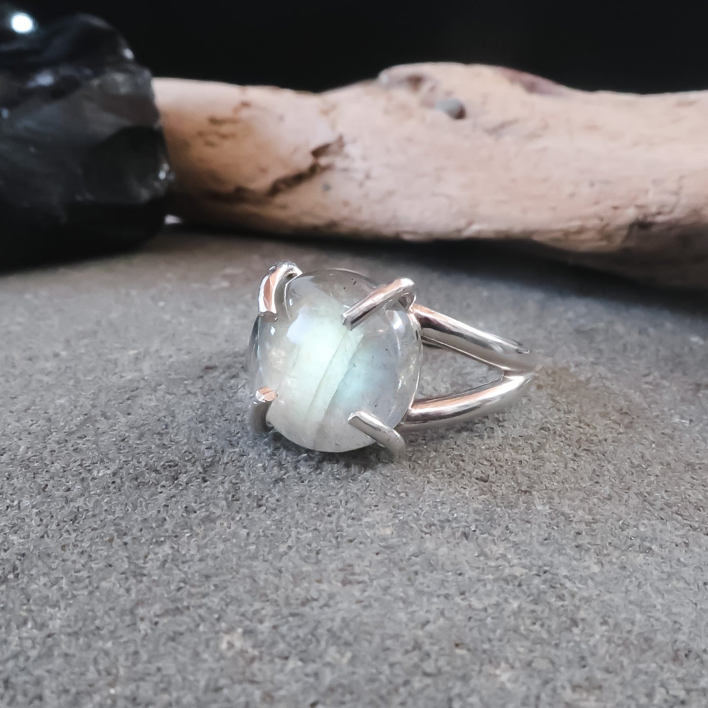 Labradorite Transformation Ring | Sterling Silver | Size 8 - Blackbird & Sage Jewelry 