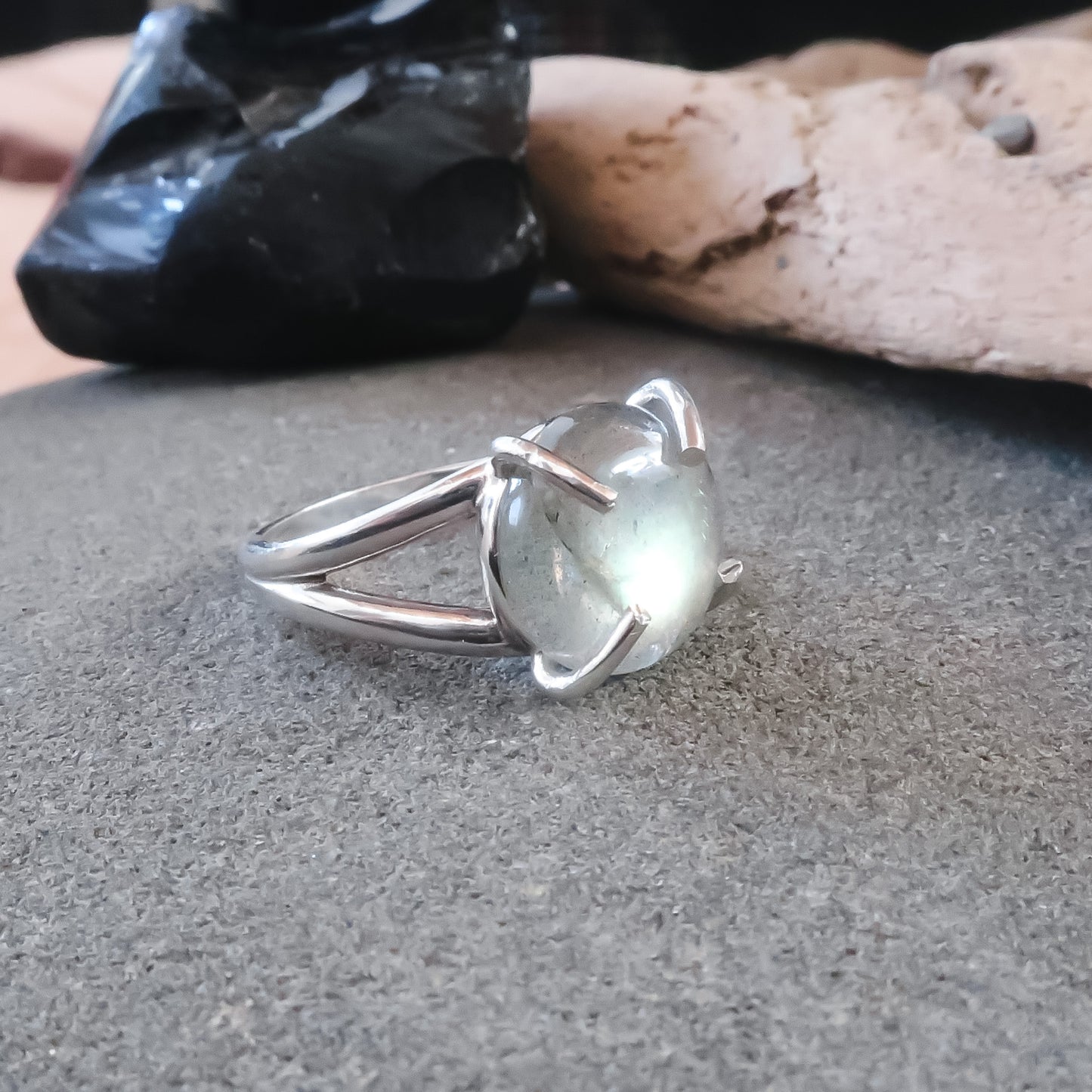 Labradorite Transformation Ring | Sterling Silver | Size 8  - Blackbird & Sage Jewelry 